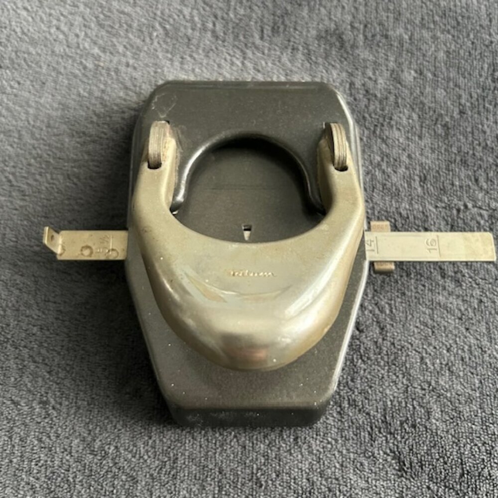 Vintage Wilson Jones Co. Model 80 Hole Puncher